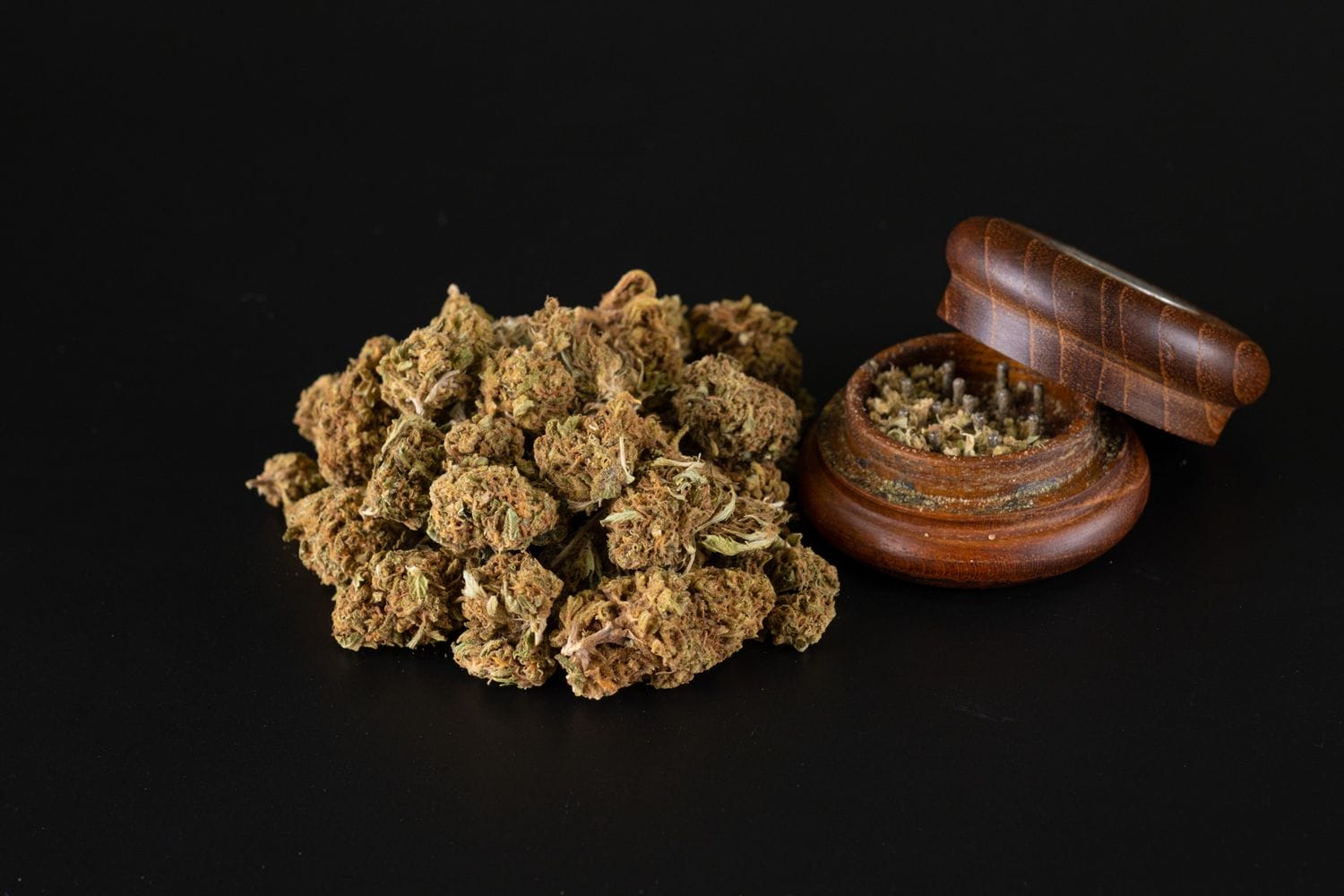 | The Healing Co Canada Buy craft cannabis online | The Healing Co Canada